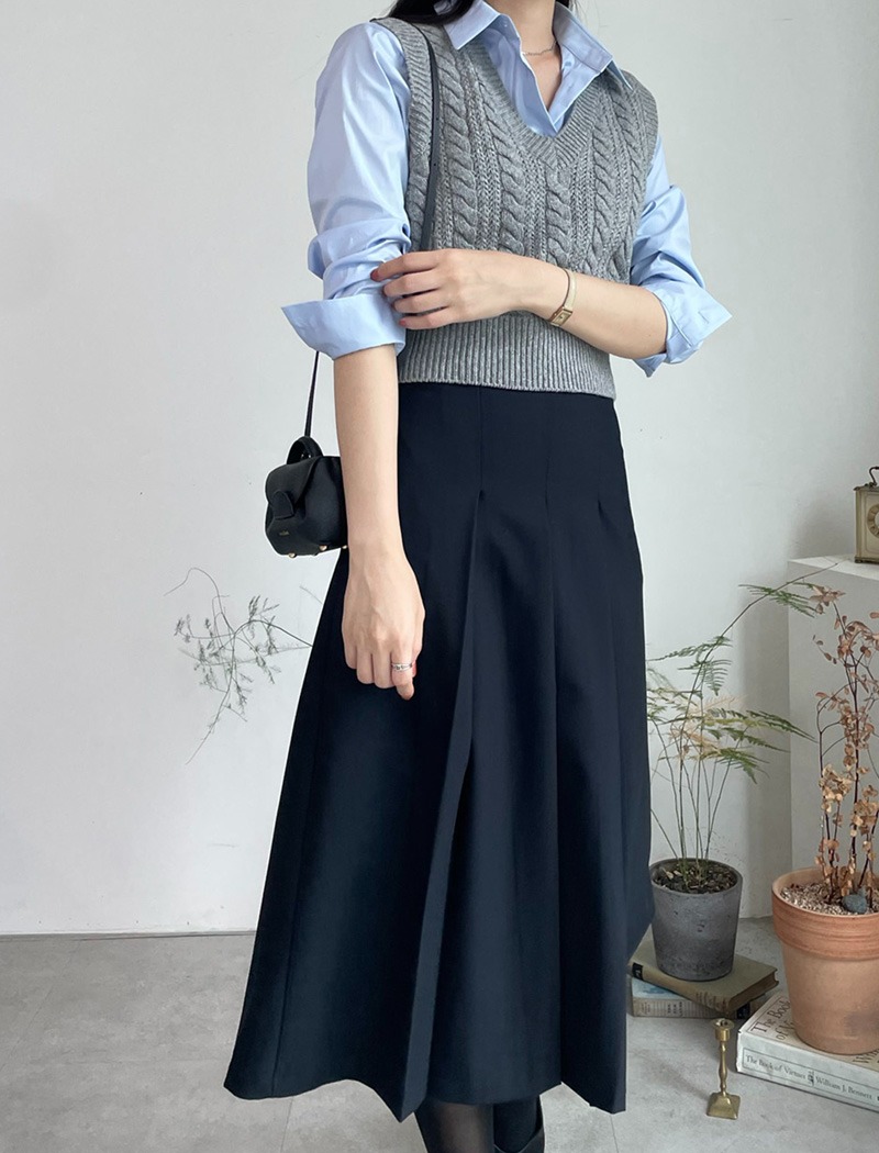 [바로배송] Pleated midi skirt _ Navy
